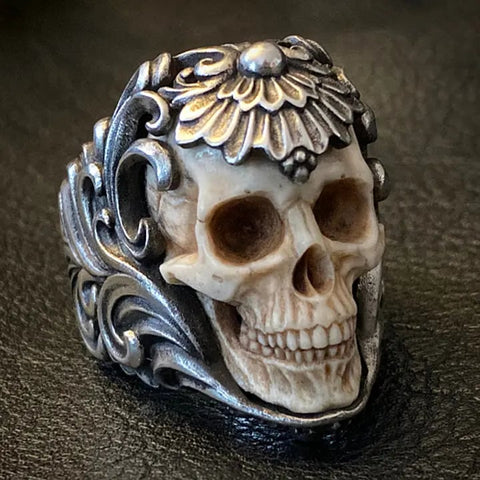 💀Vintage Polish Floral Armor Antler Skull Ring